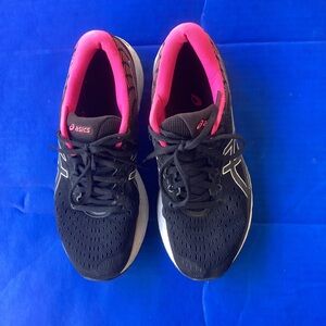 ASICS Women's Black and Pink Athletic Shoes, size 8